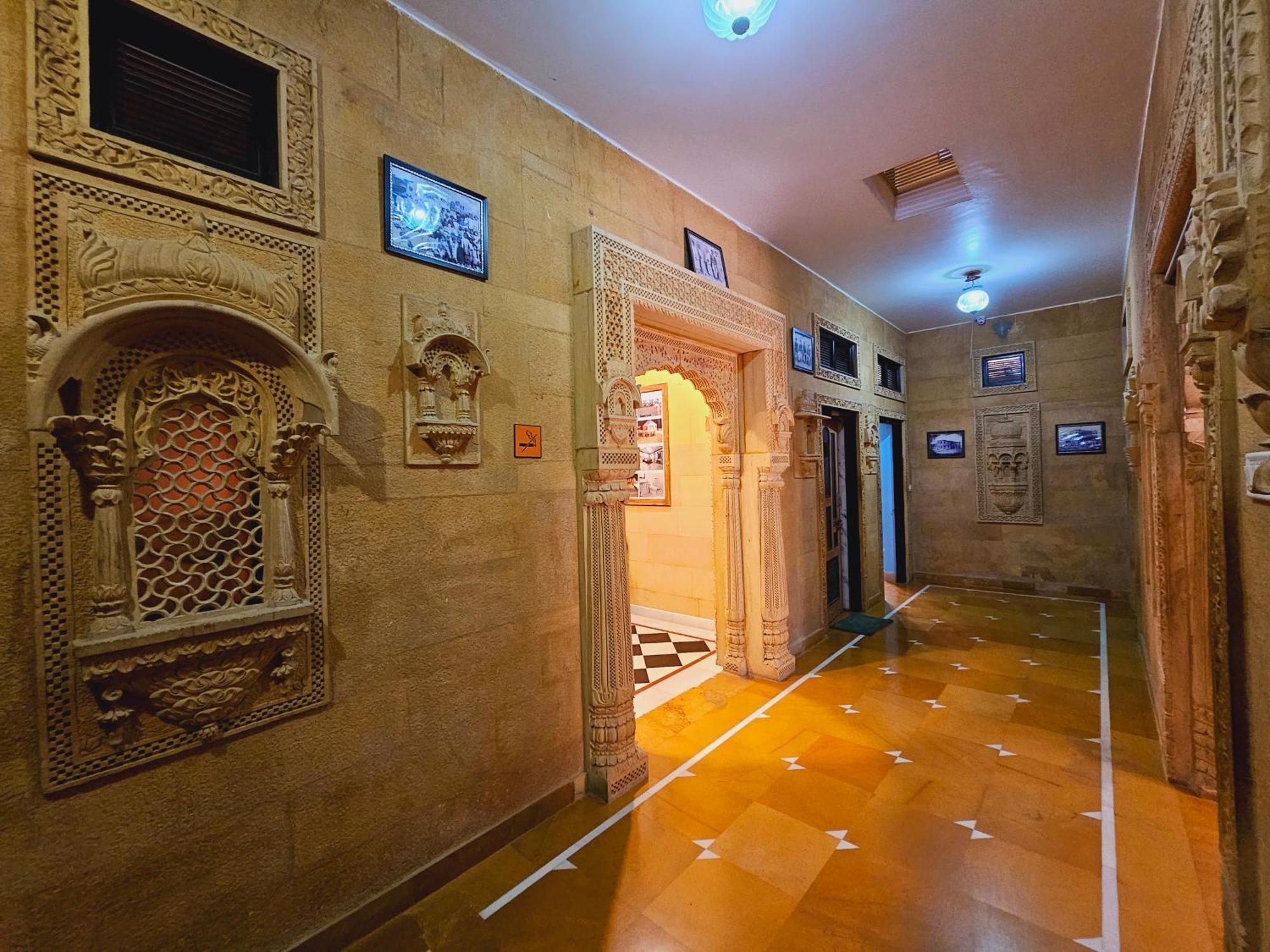Hotel Royal Haveli Jaisalmer Exterior photo