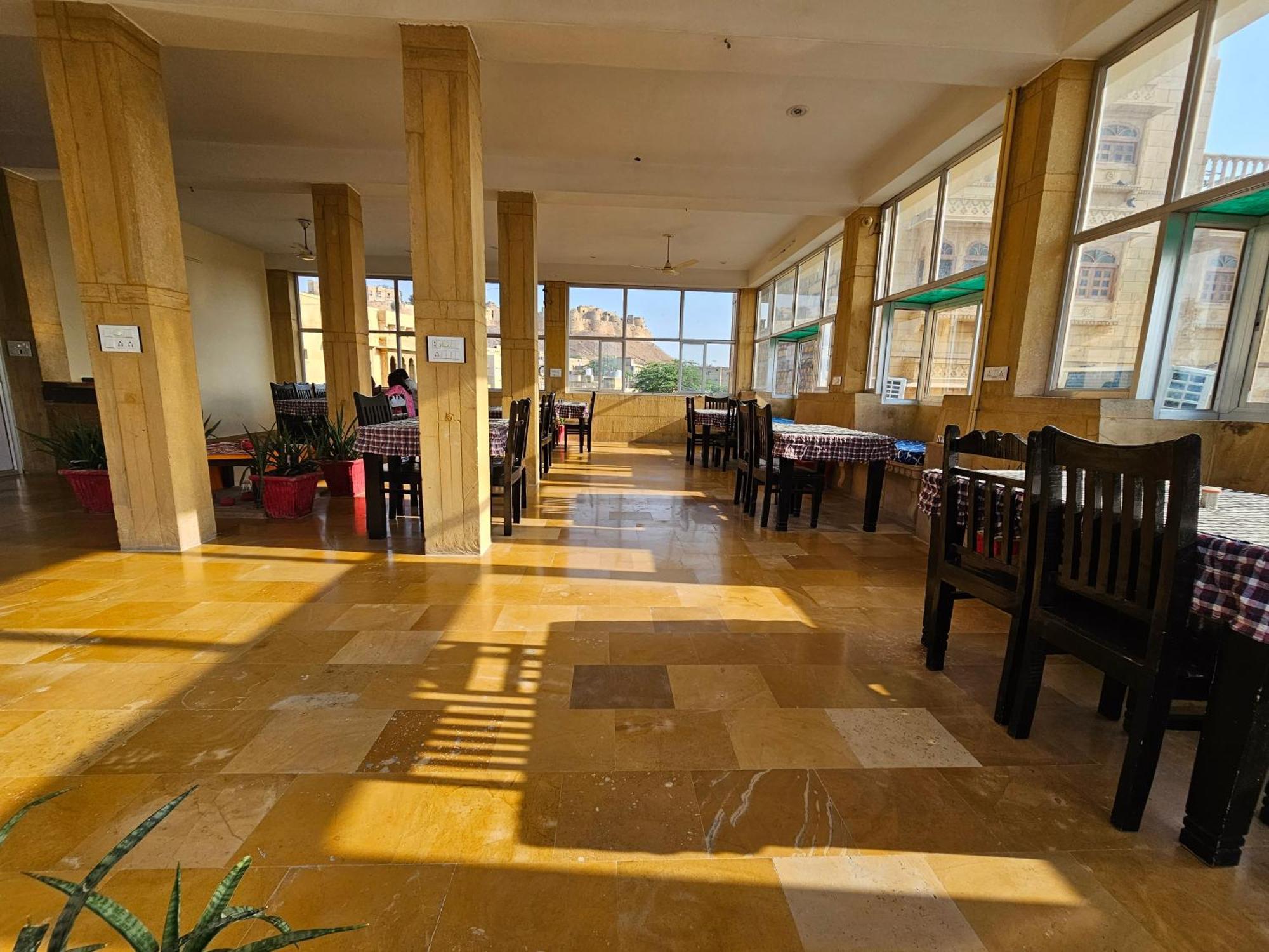 Hotel Royal Haveli Jaisalmer Exterior photo