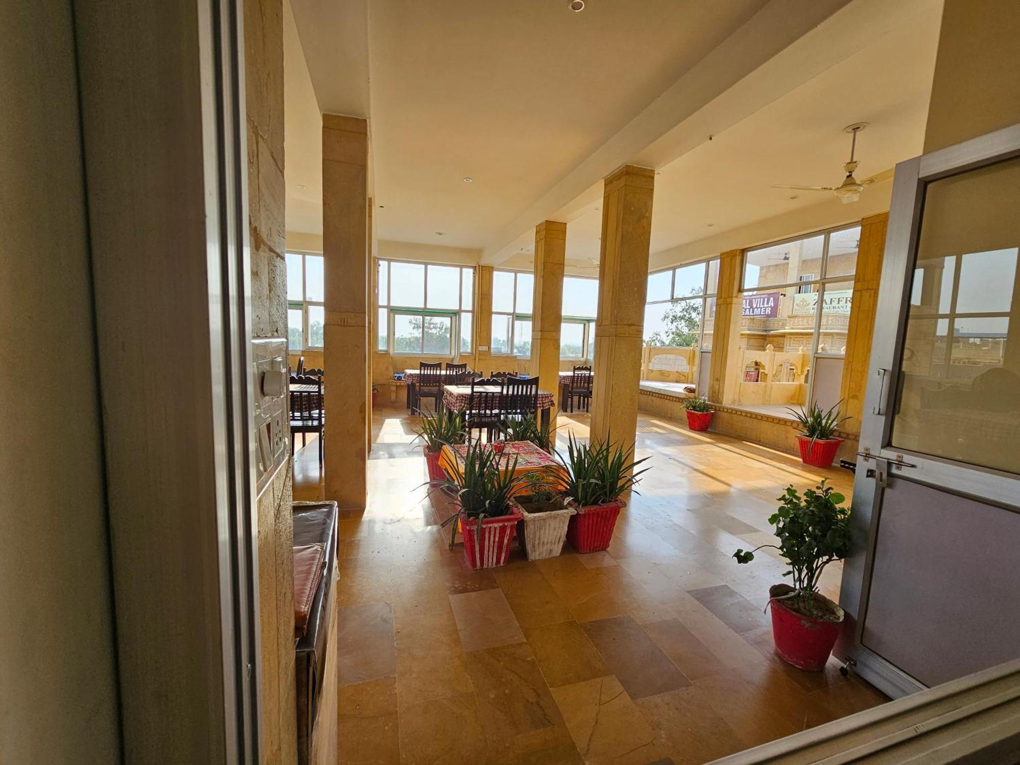 Hotel Royal Haveli Jaisalmer Exterior photo