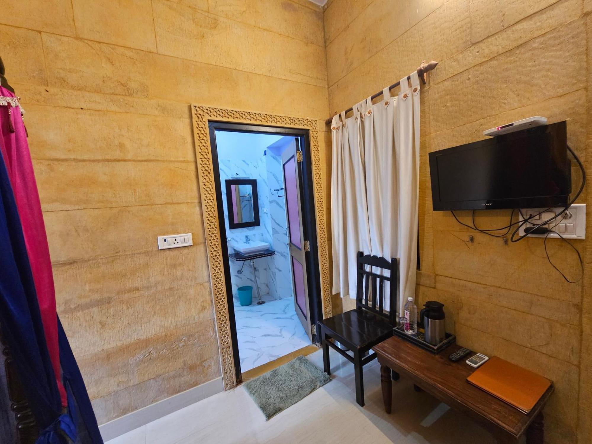 Hotel Royal Haveli Jaisalmer Exterior photo